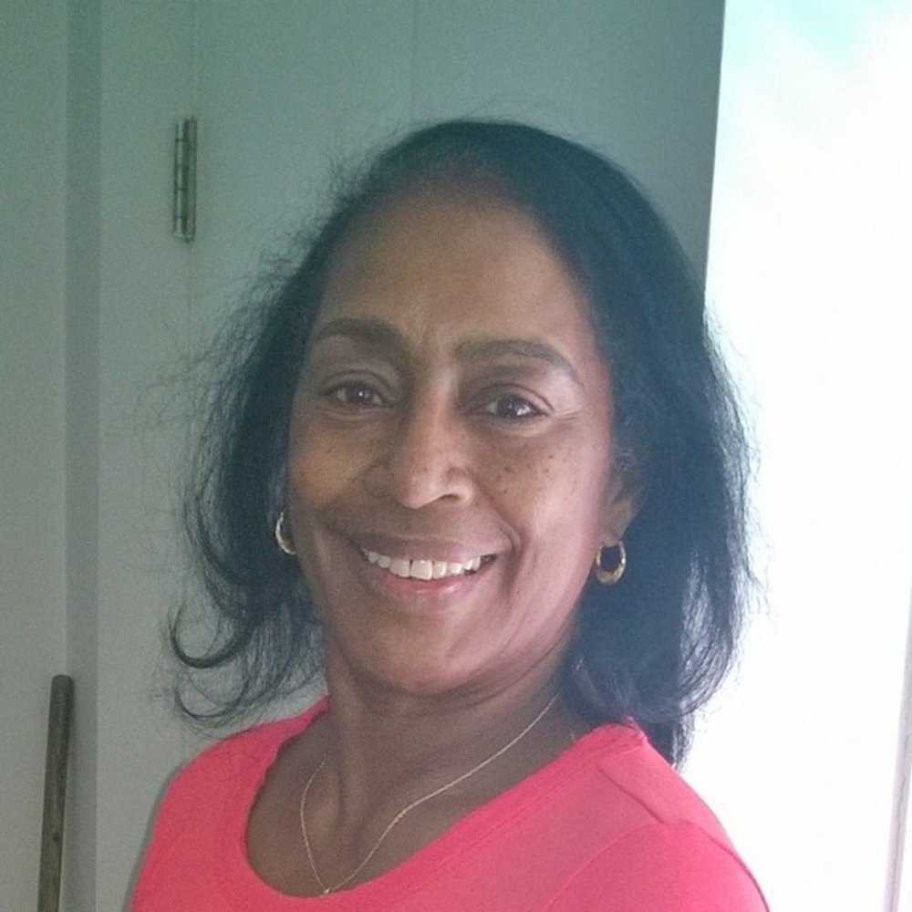 Meet your Posher, Debra